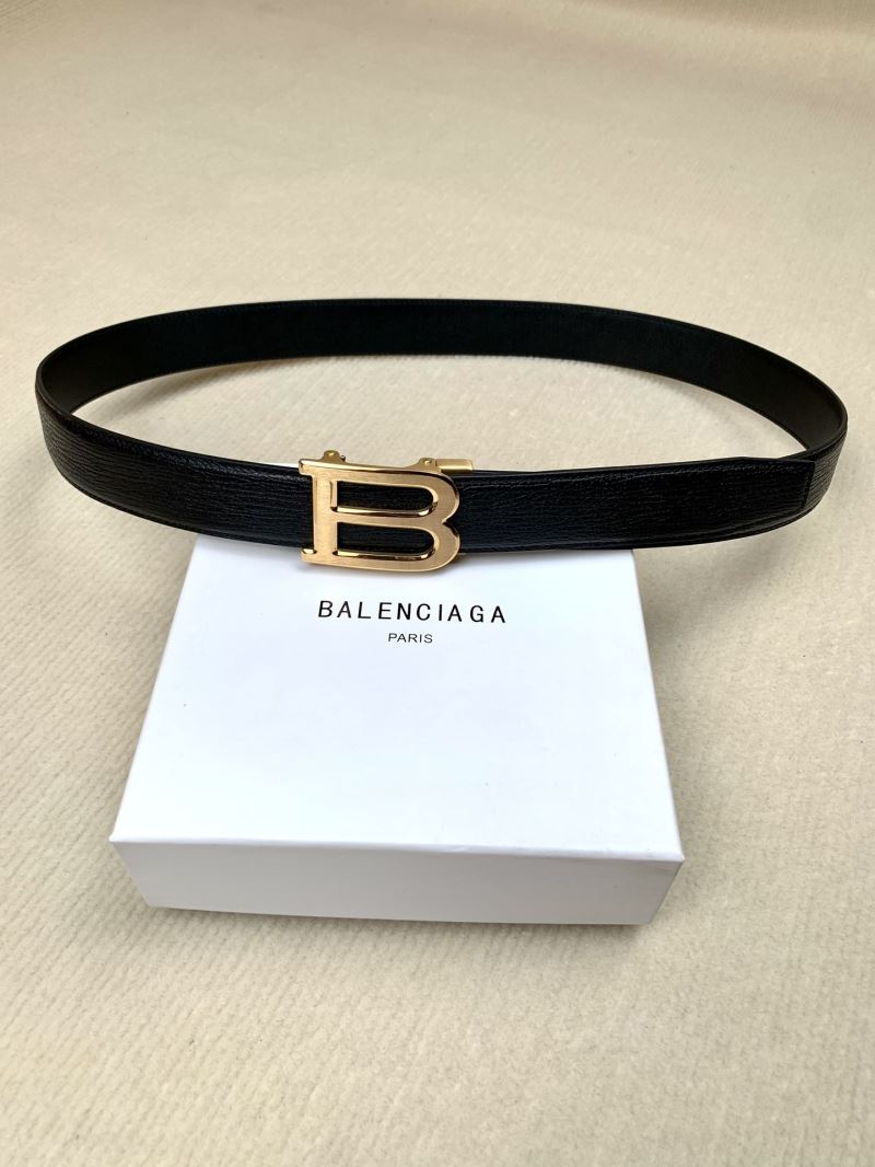 BALENCIAGA